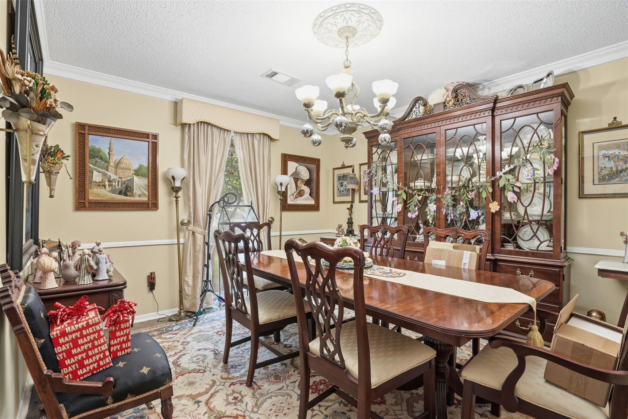 5814 Lodge Creek Drive