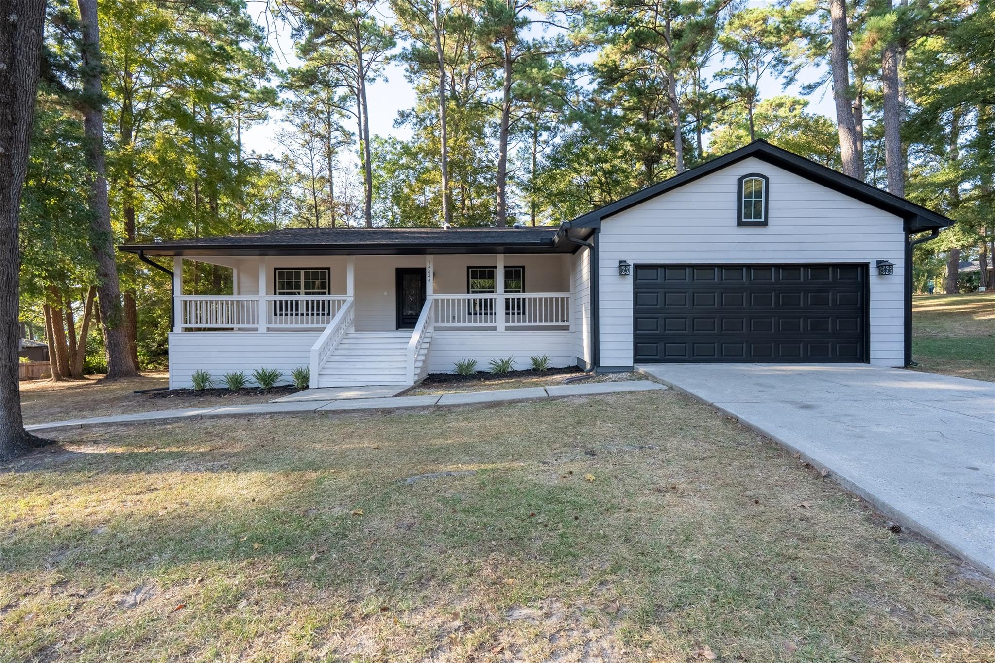 14044 Monterrey Circle