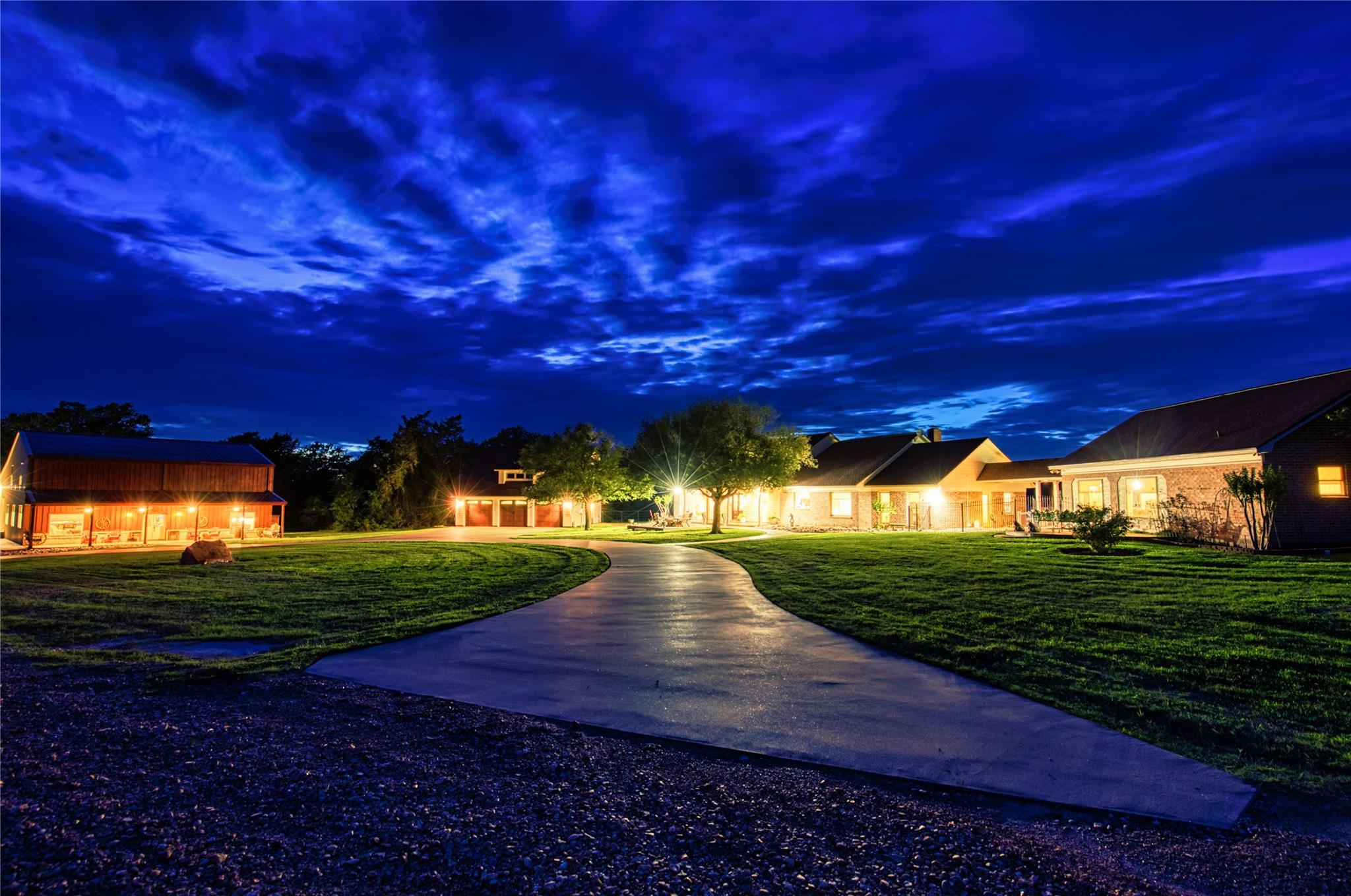 11532 County Road 408