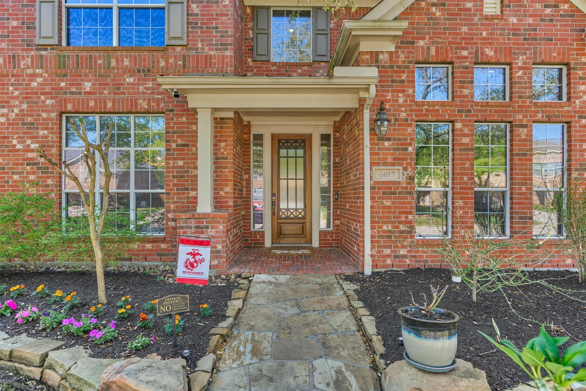 6615 Pelham Chase Drive