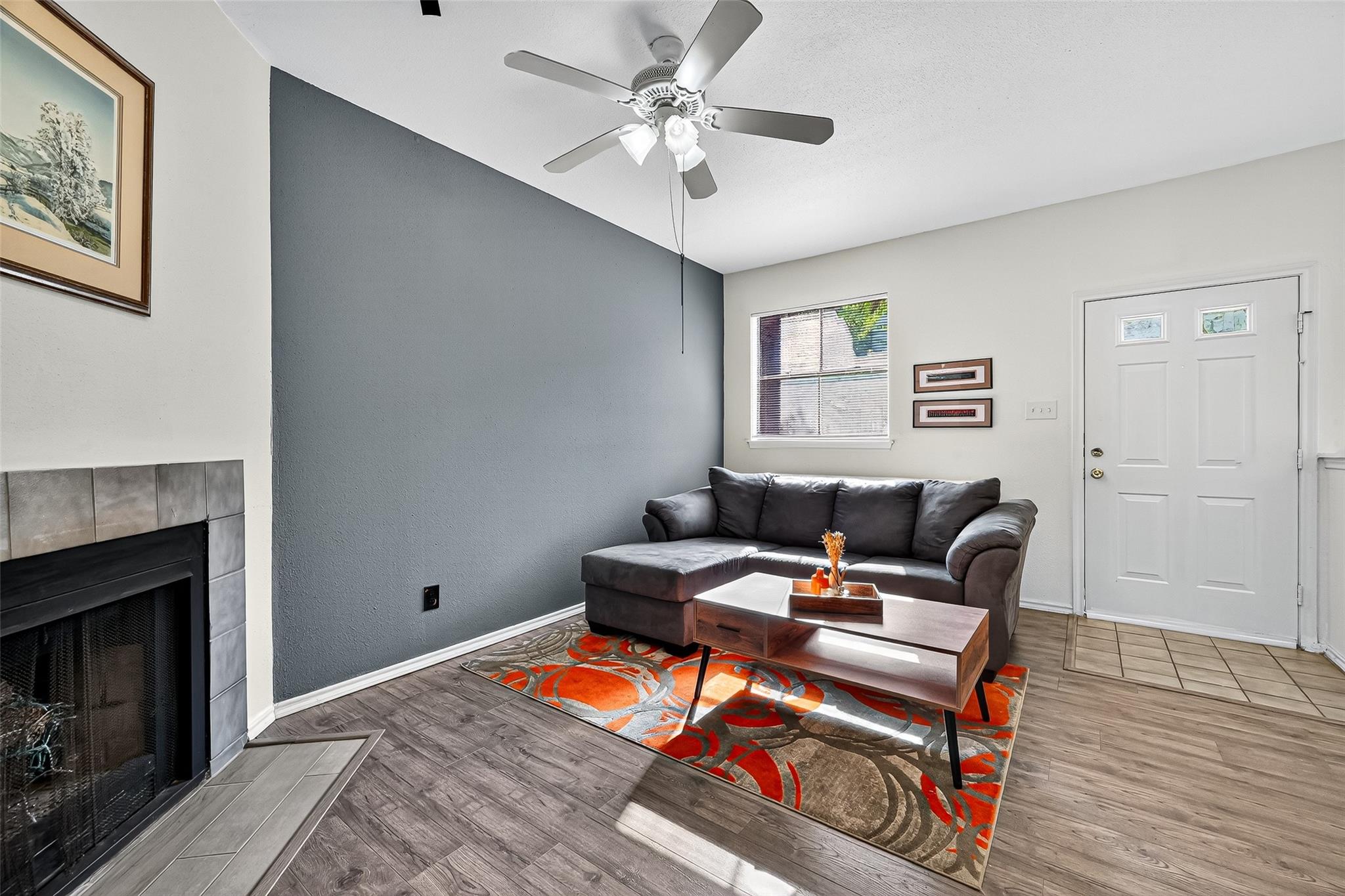 1103 Dulles Avenue 304