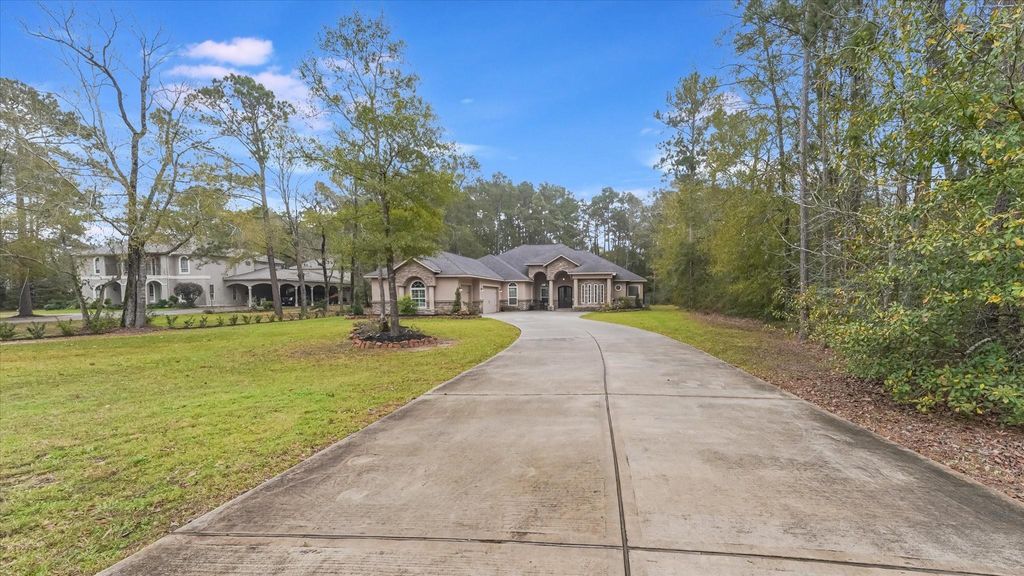 Photo of 18315 Wisp Willow Way, Porter, TX 77365 (MLS # 86289057)