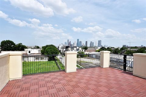 1100 Lakin Street Houston TX 77007