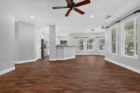 Tiny photo for 108 Oak Creek Lane, League City, TX 77573 (MLS # 21146388)