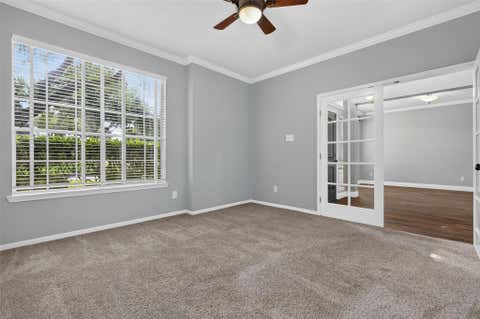 Tiny photo for 108 Oak Creek Lane, League City, TX 77573 (MLS # 21146388)