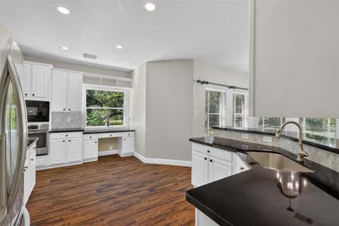 Tiny photo for 108 Oak Creek Lane, League City, TX 77573 (MLS # 21146388)