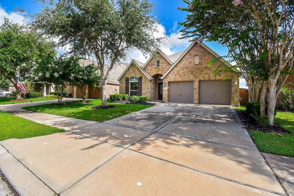 Photo of 17514 Woodfalls Lane, Richmond, TX 77407 (MLS # 79061474)
