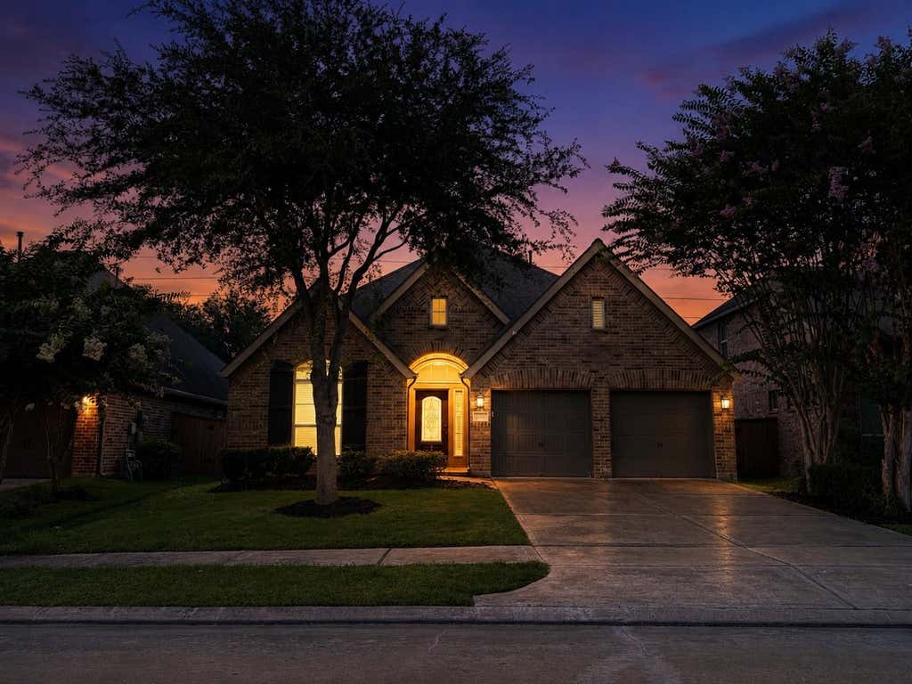 Photo of 17514 Woodfalls Lane, Richmond, TX 77407 (MLS # 79061474)