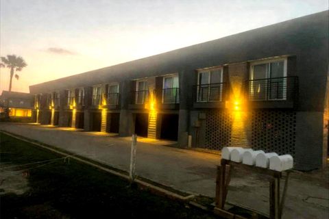 709 Gale Street 14 Seabrook TX 77586