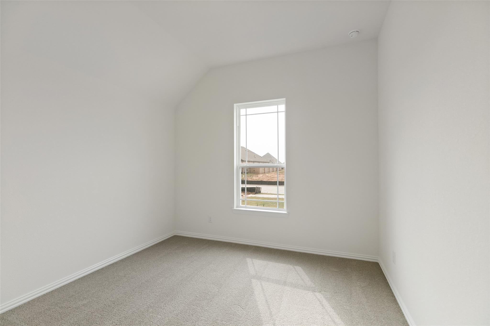 32018 Hoptree Lane