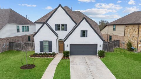 Homes For Sale - 10807 Bouldin Creek<br/> Missouri City, TX 77459