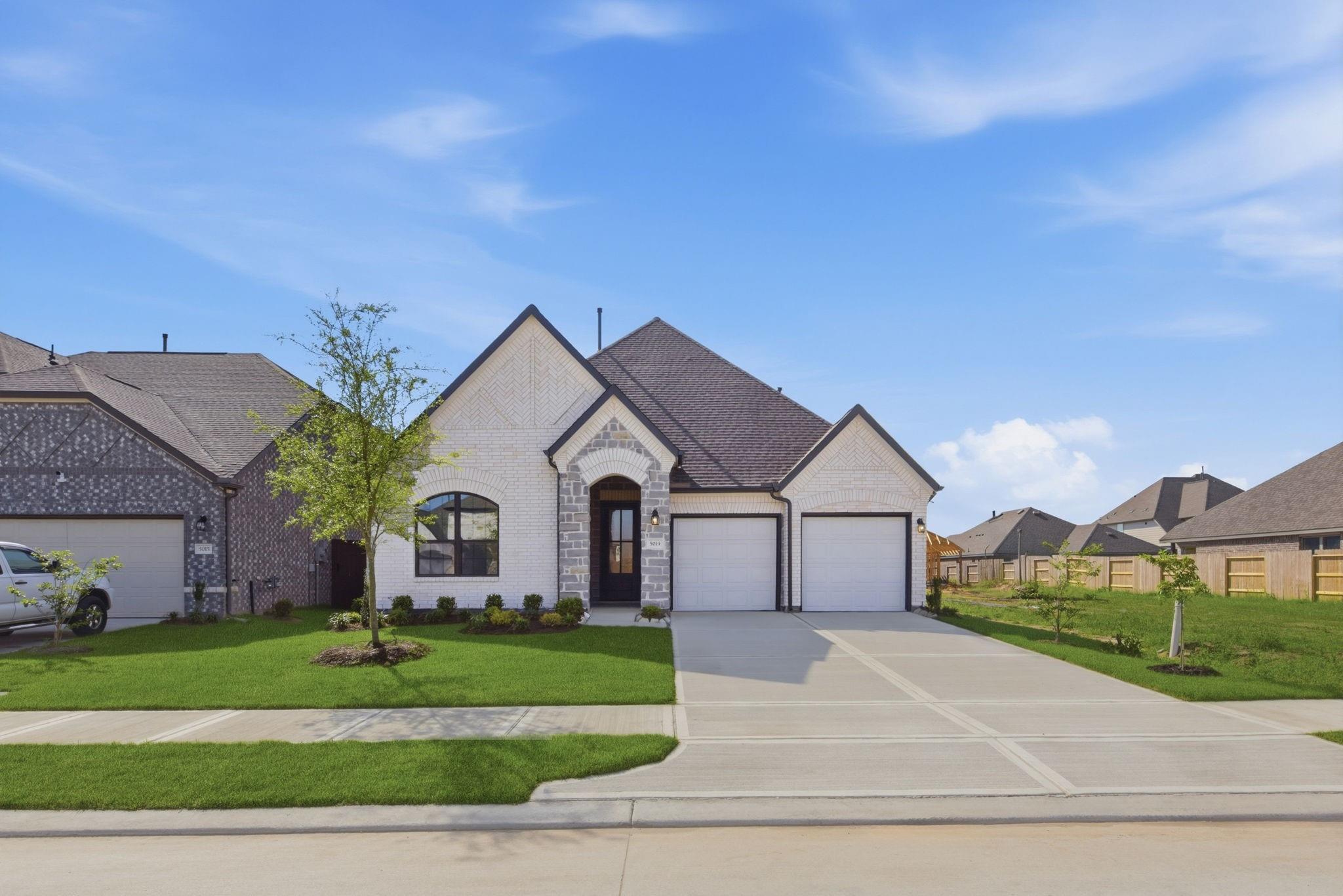 5019 Field Sparrow Lane