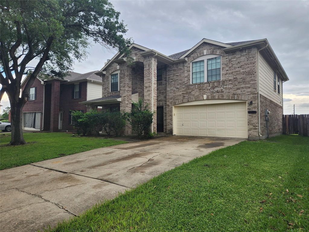 Photo of 16111 Soaring Eagle Drive, Houston, TX 77083 (MLS # 17899257)