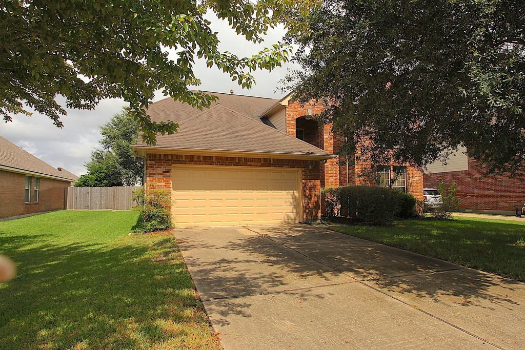 Photo of 4430 Waverly Canyon Lane, League City, TX 77573 (MLS # 15381523)
