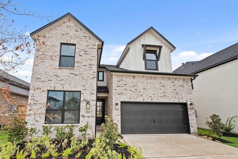 Photo of 31247 Riley Heights Drive, Fulshear, TX 77441 (MLS # 32180018)