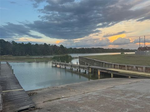 Photo of 26680 Pools Creek Drive, Huntsville, TX 77320 (MLS # 56402264)