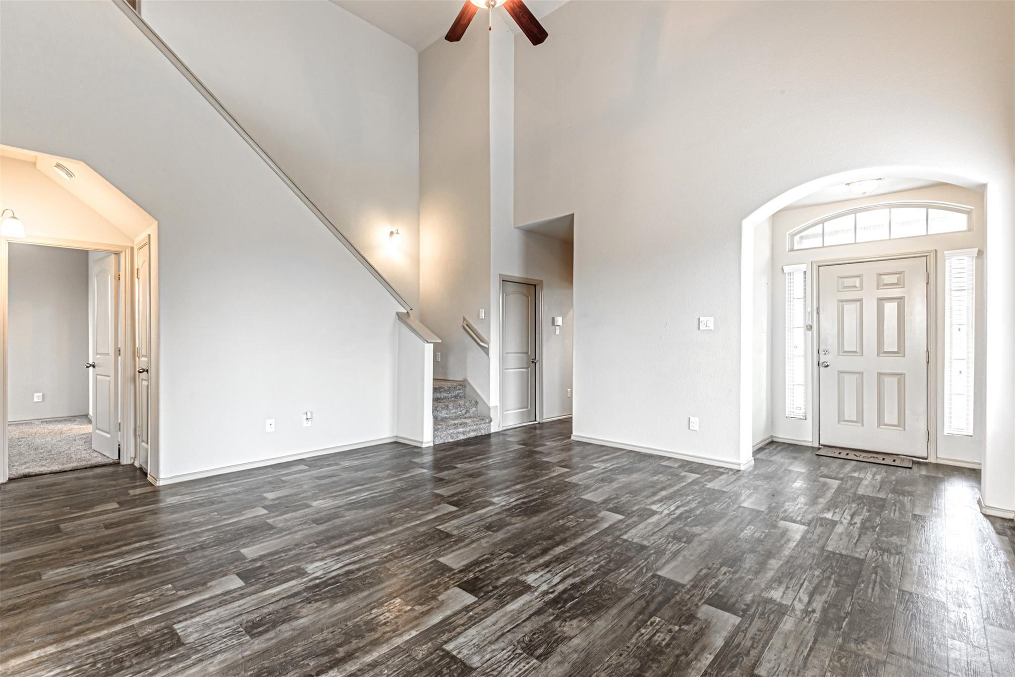 5206 Jasmine Valley Court