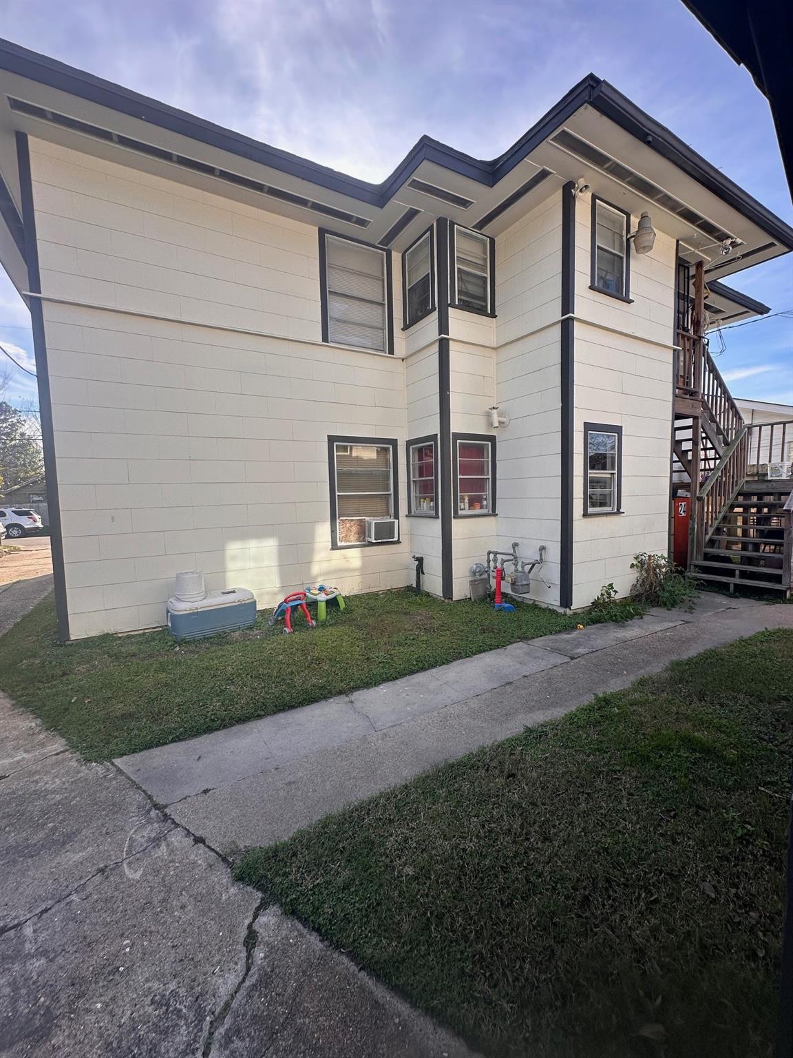 5623 Barremore Street A B 1 2