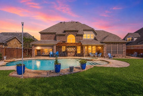 Homes For Sale - 134 Manor Lake Estates Drive<br/> Spring, TX 77379