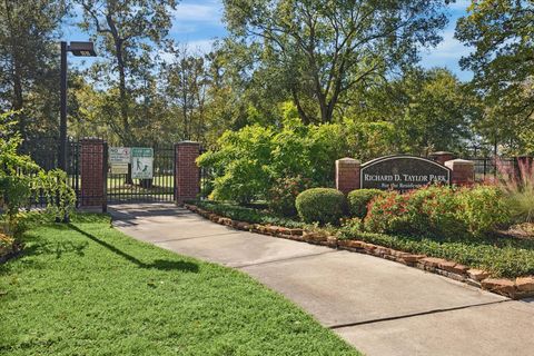 Tiny photo for 11534 Cypresswood Drive, Houston, TX 77070 (MLS # 42190680)