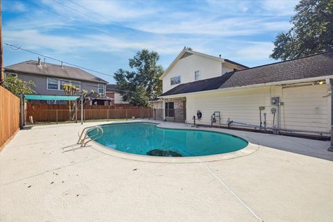 Tiny photo for 11534 Cypresswood Drive, Houston, TX 77070 (MLS # 42190680)