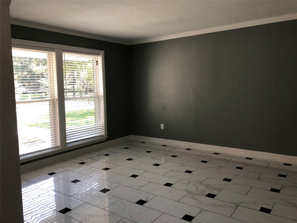 Photo of 2606 N Woodloch Street, Woodloch, TX 77385 (MLS # 62937768)