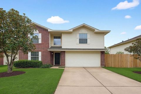 Photo of 9130 Garden Breeze Drive, Houston, TX 77075 (MLS # 30507774)