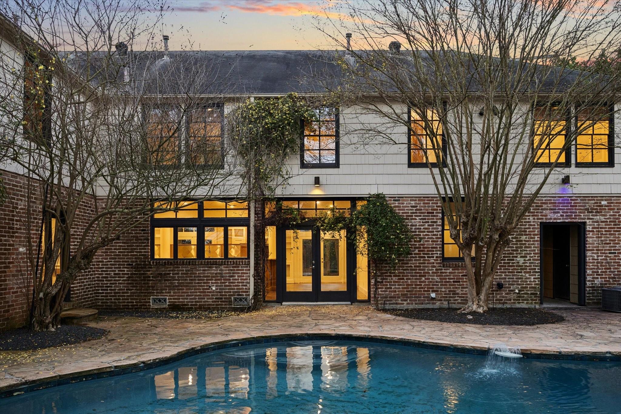 3020 San Felipe Street