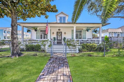 Photo of 2302 Mike Gaido Boulevard, Galveston, TX 77550 (MLS # 73549634)