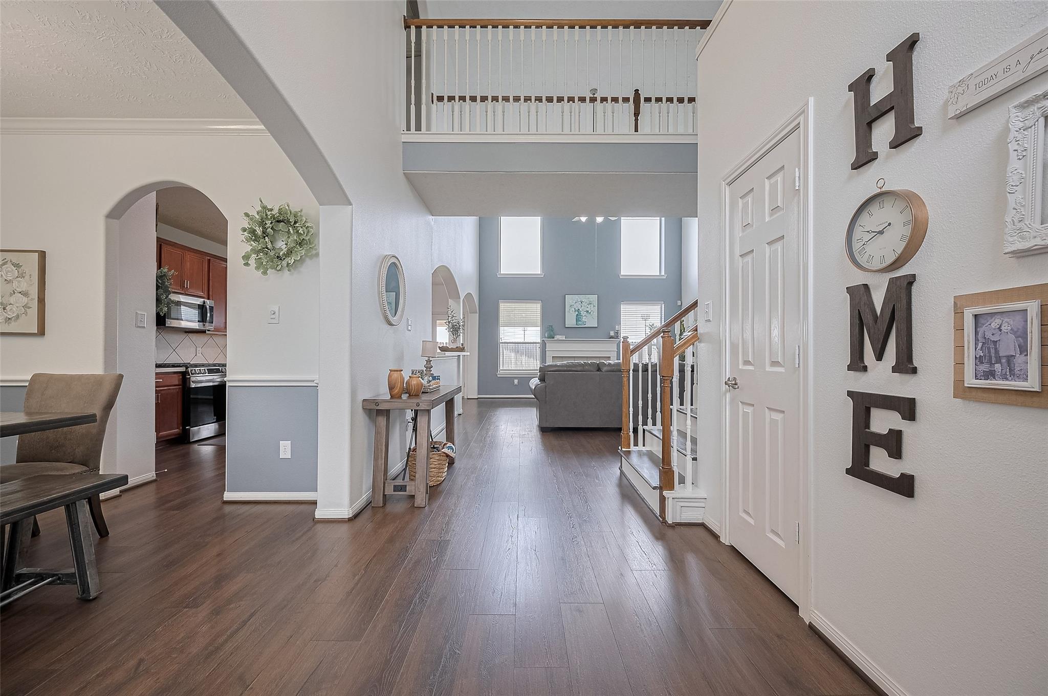 21506 Avalon Queen Drive