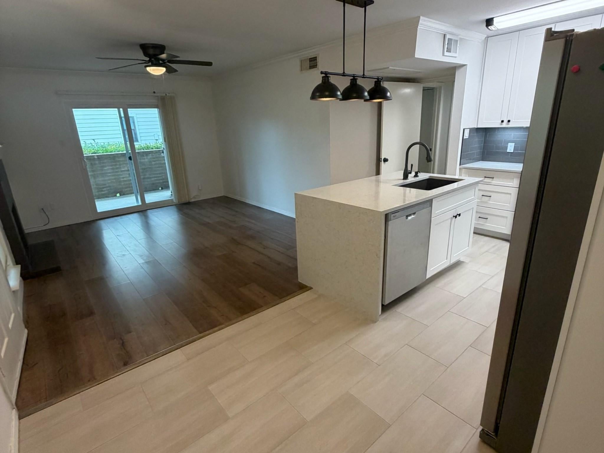 3500 Tangle Brush Drive 65