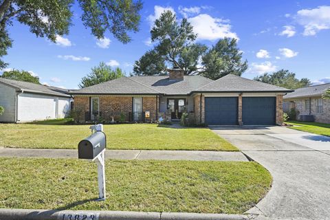 Photo of 13823 Wickersham Lane, Houston, TX 77077 (MLS # 89367435)