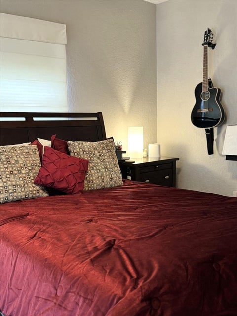 Tiny photo for 5009 N Main Street, Houston, TX 77009 (MLS # 76488307)
