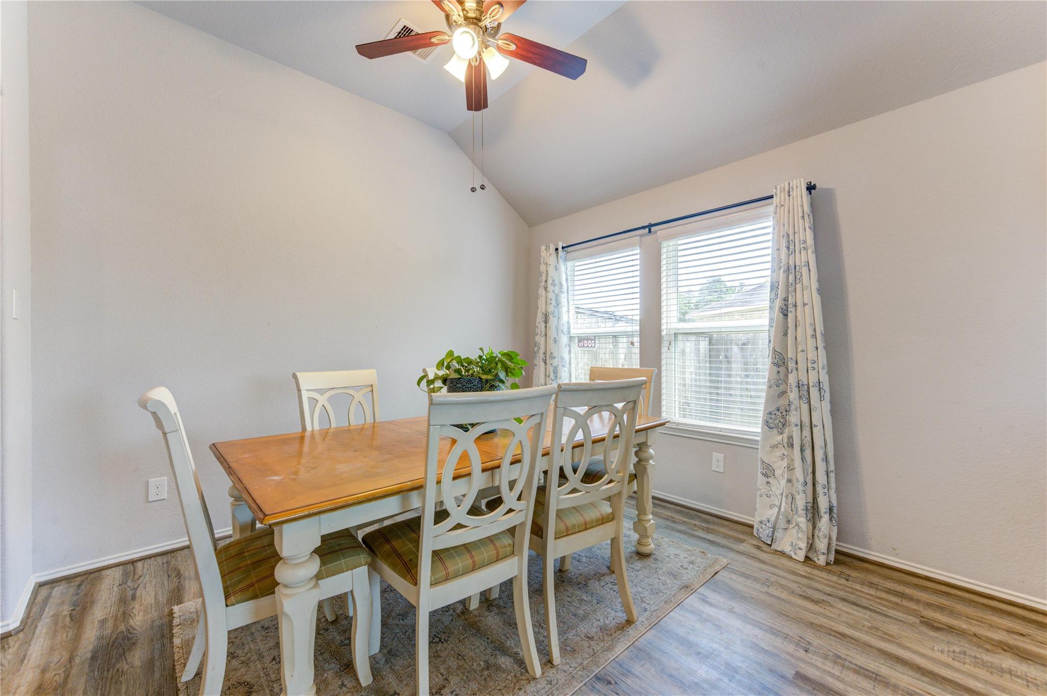 13707 Arcadia Creek Lane