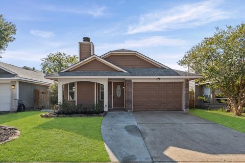 Photo of 3831 Pintan Lane, Houston, TX 77014 (MLS # 84335344)