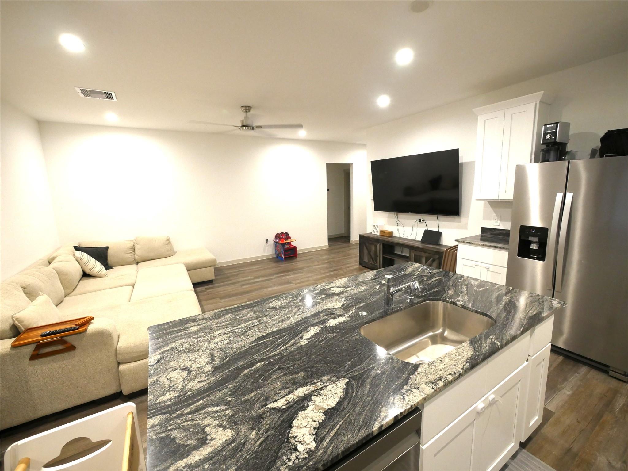 1044 Marina Bay Drive