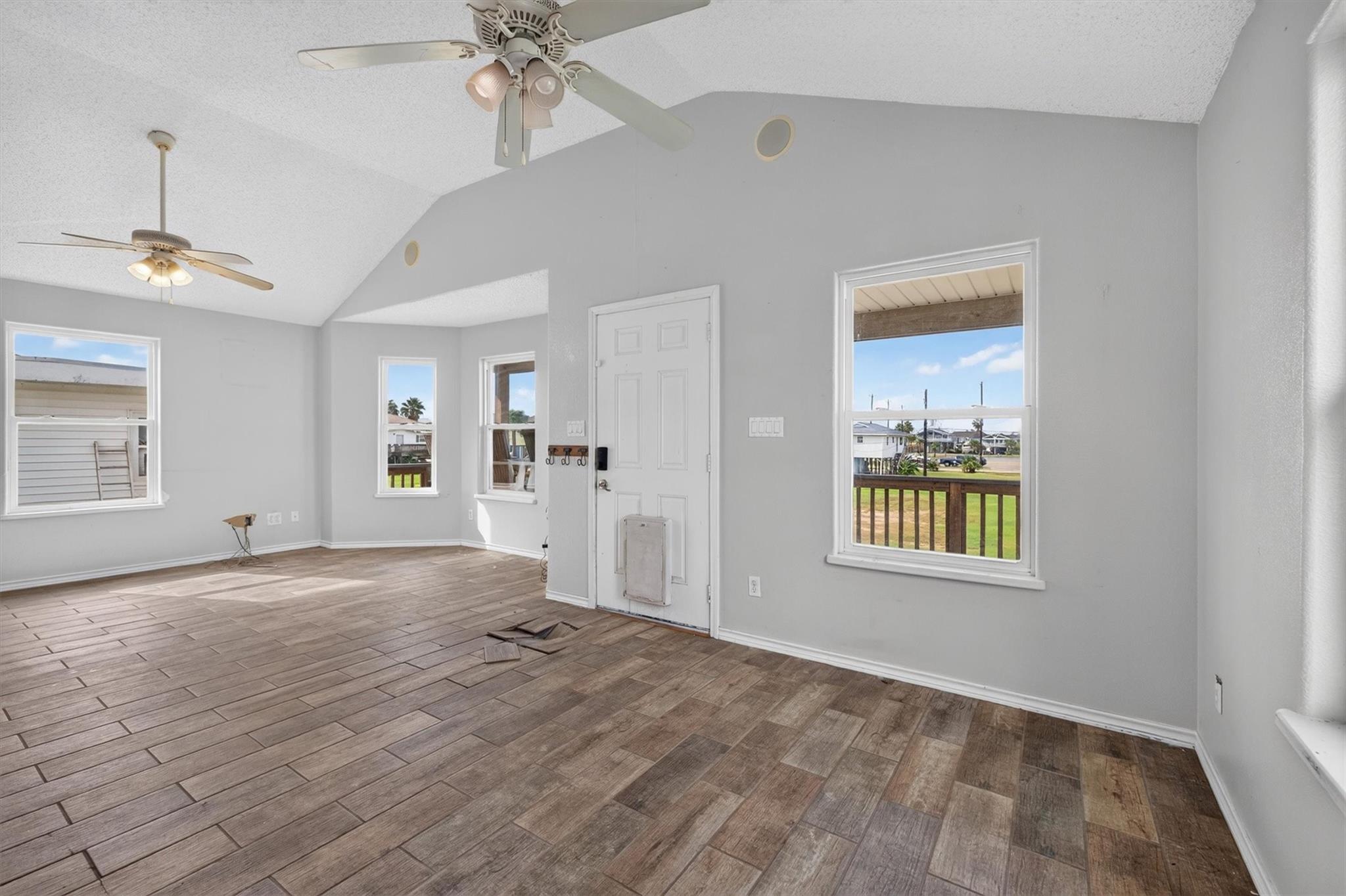 3931 Navarro Drive