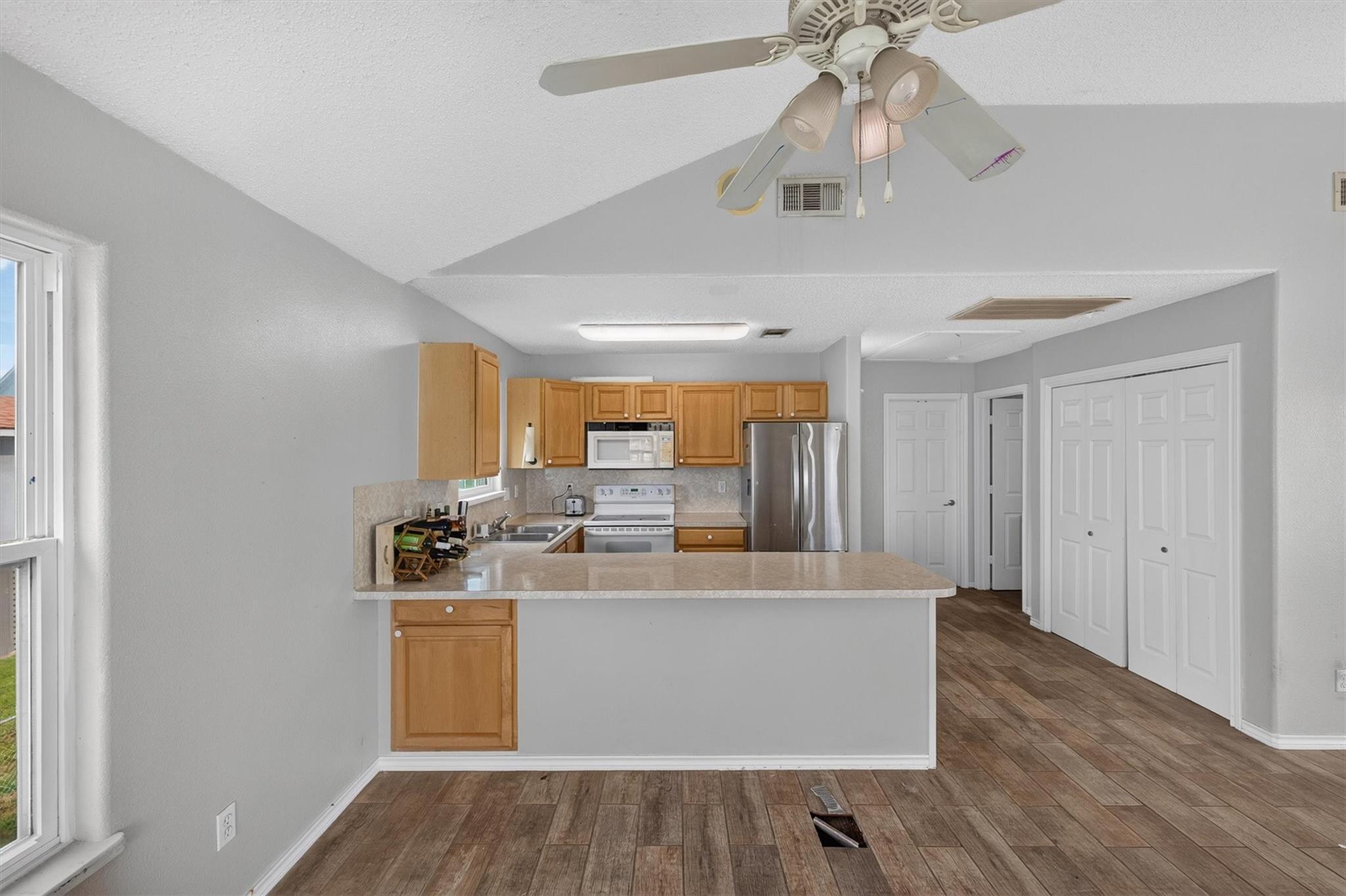 3931 Navarro Drive