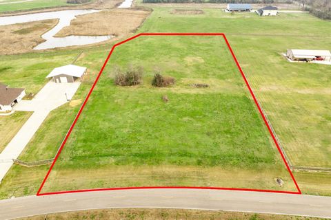 Photo of 23108 Pittman Drive, Angleton, TX 77515 (MLS # 4986073)