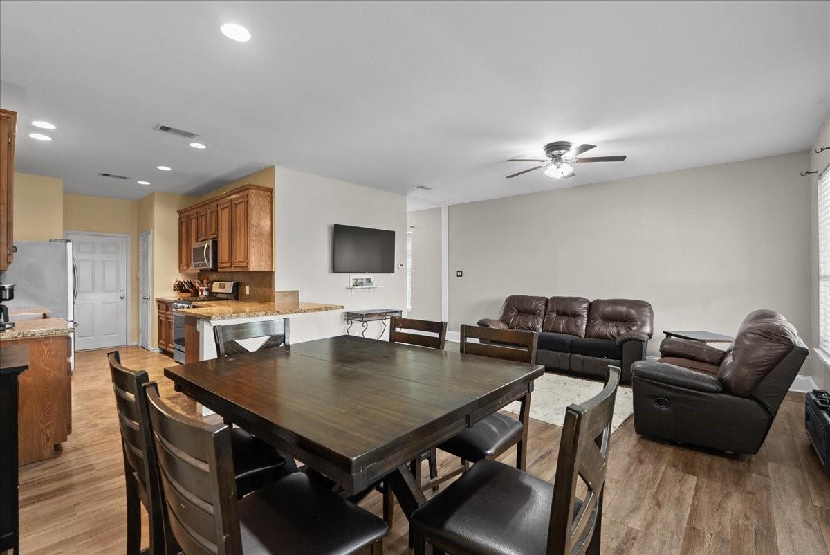 838 San Jacinto Circle
