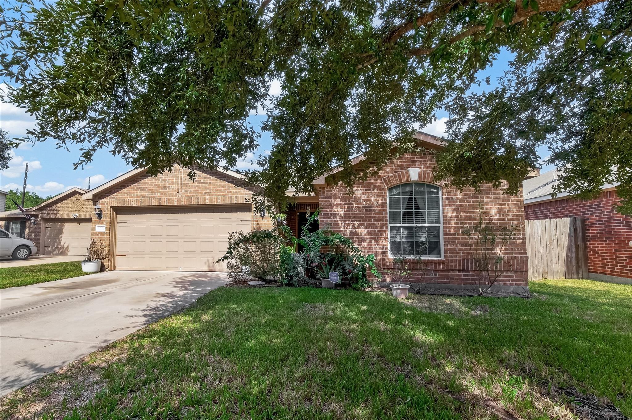 11722 Elizabeth Court