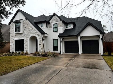 Homes For Sale - 142 Pronghorn Place<br/> Montgomery, TX 77316