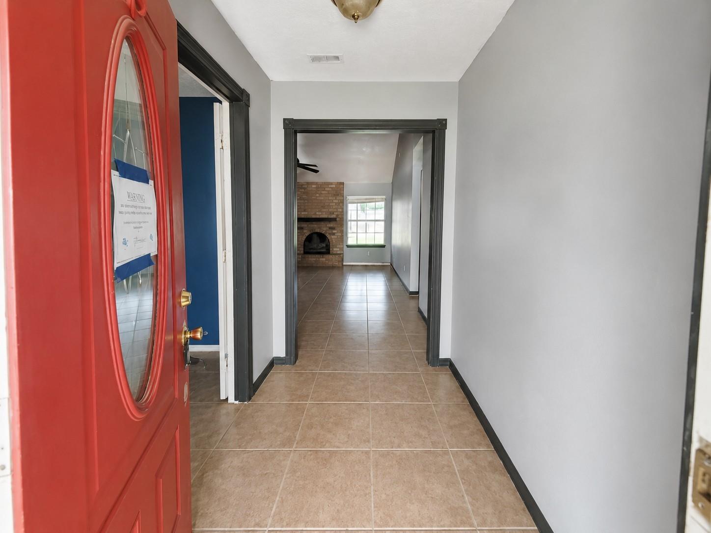 505 E Lambuth Lane