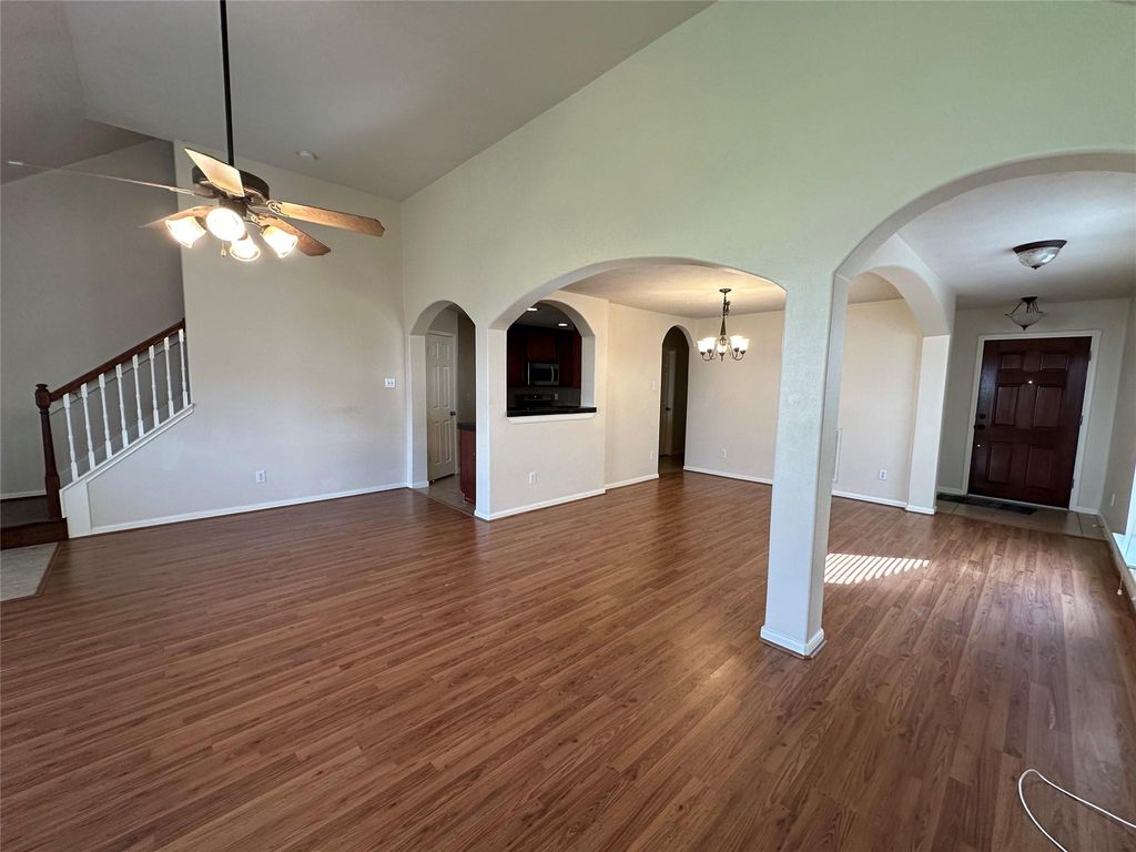 Photo of 10903 Tobar Falls Circle, Houston, TX 77064 (MLS # 62377563)