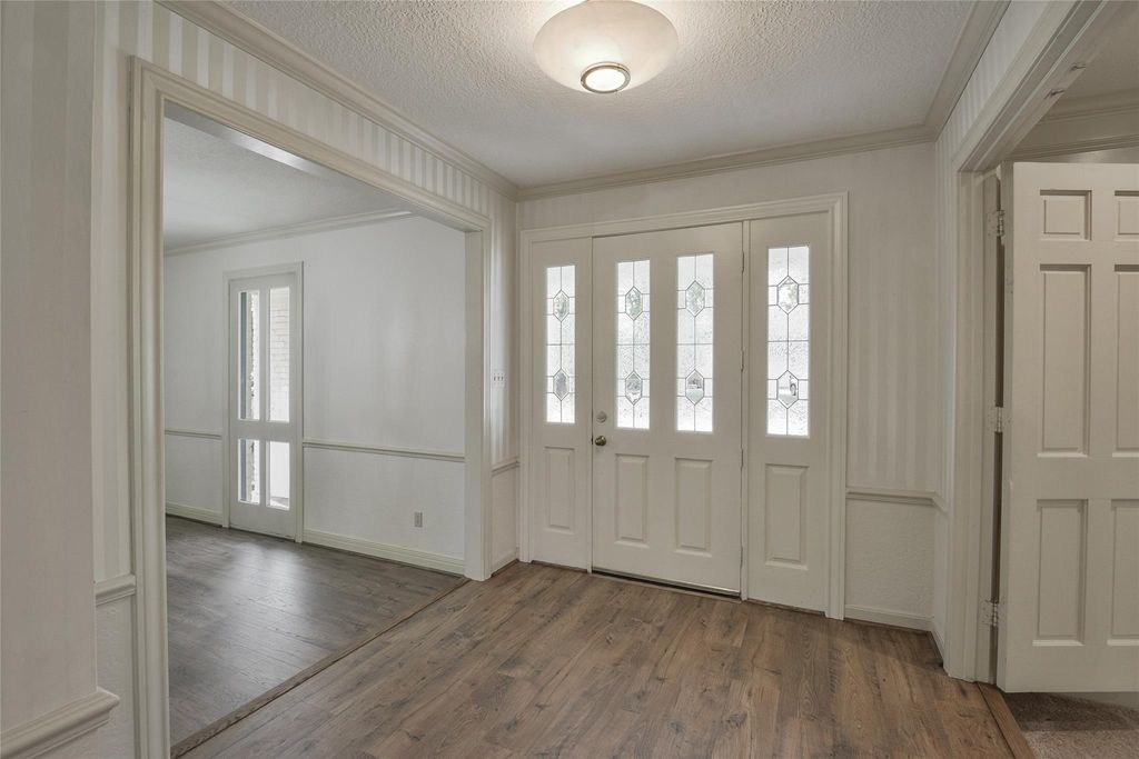 Photo of 8015 Pinehurst Trail Circle, Humble, TX 77346 (MLS # 58991270)