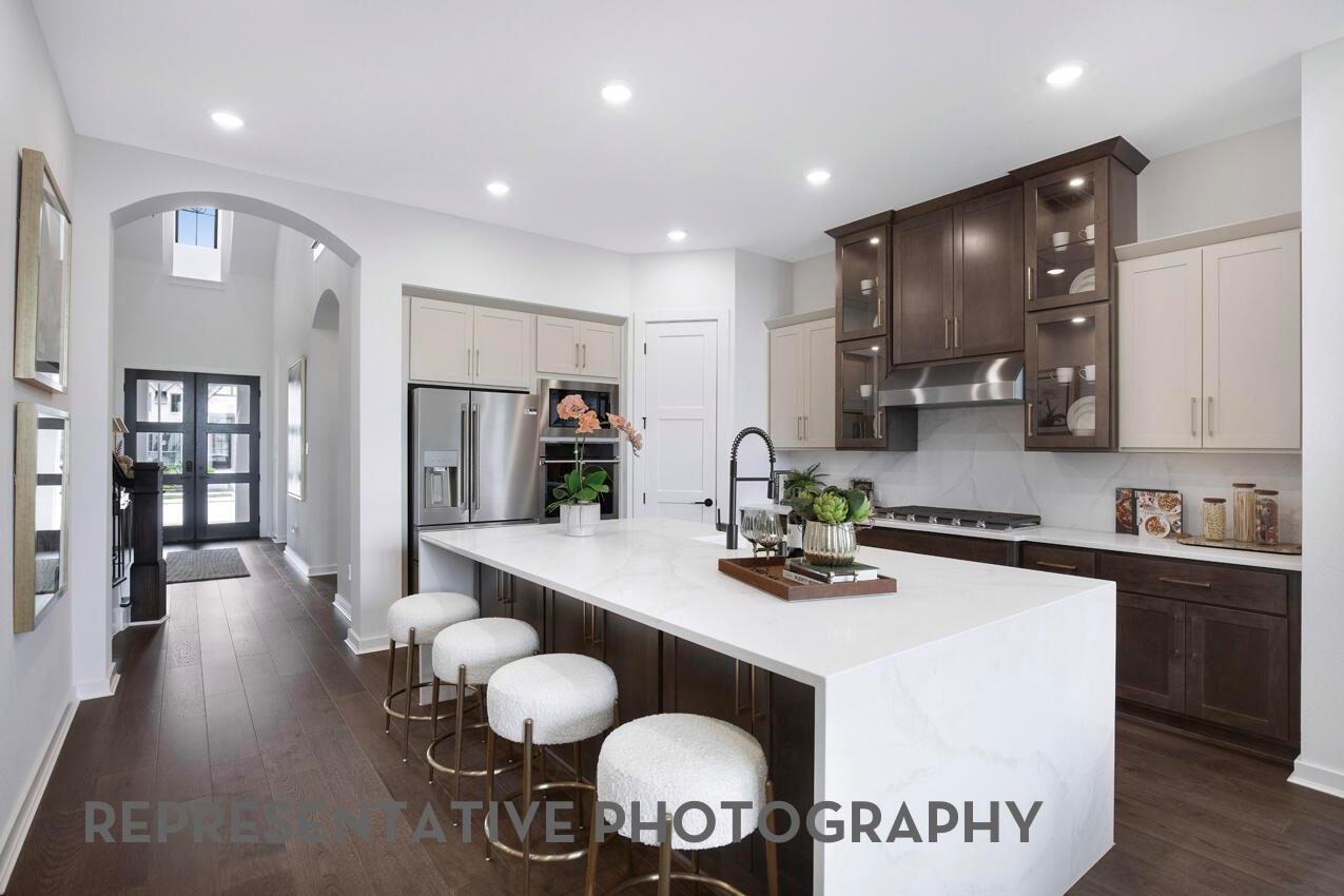 946 Hilltop View Lane