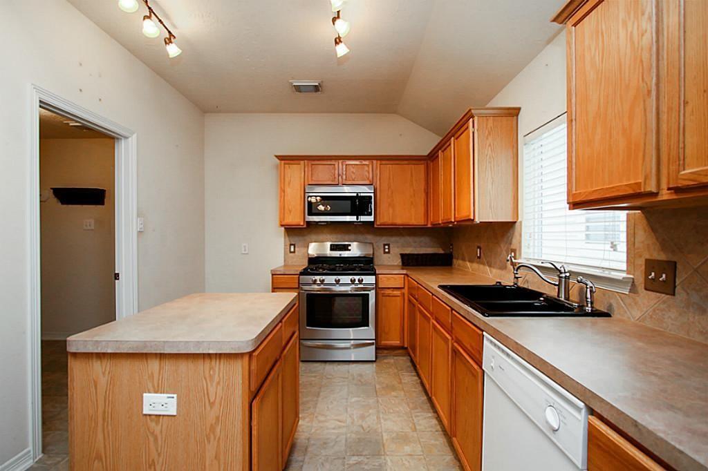 4511 Trophy Rack Drive