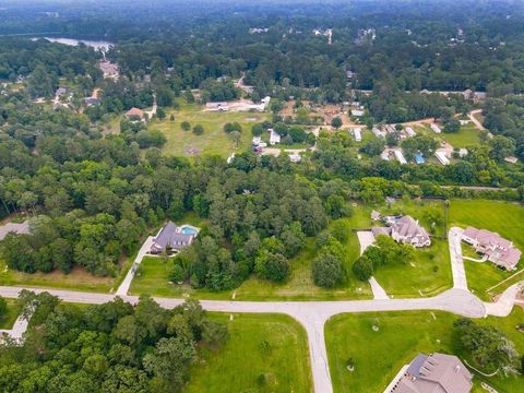 Photo of 14760 Turquoise Trail, Willis, TX 77378 (MLS # 84233257)