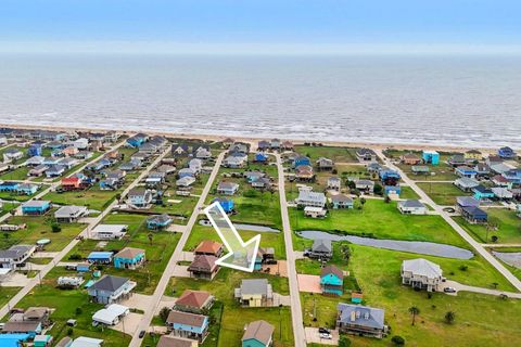 Photo of 940 Gregory Lane, Crystal Beach, TX 77650 (MLS # 4565796)