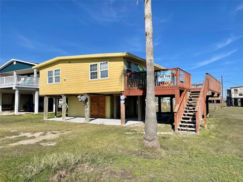 Photo of 308 Parkview Road, Surfside Beach, TX 77541 (MLS # 92751527)